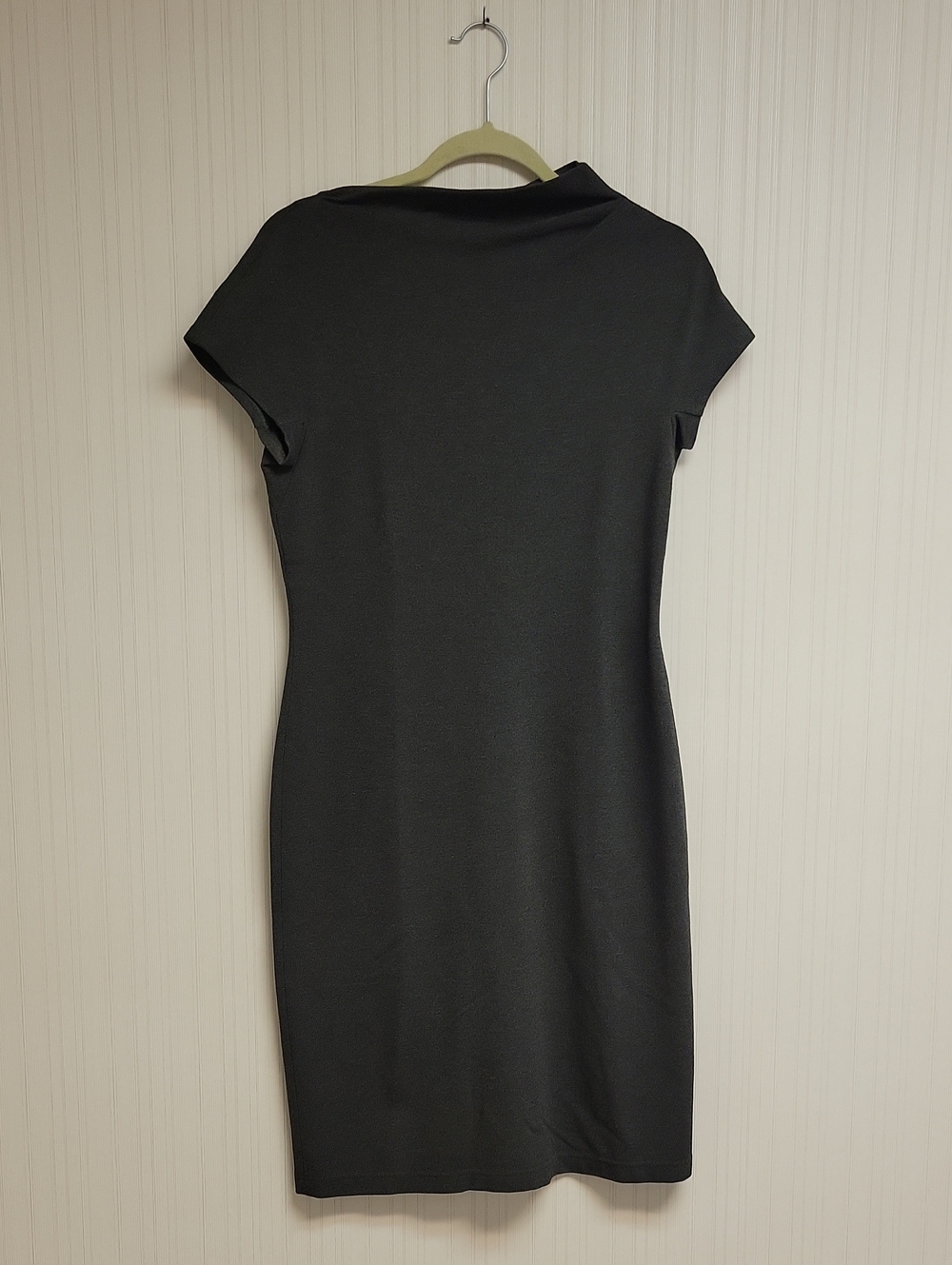 LAFAYETTE 148 grey cap sleeve dress sz 4 asymmetrical neck Quiet Luxury Office